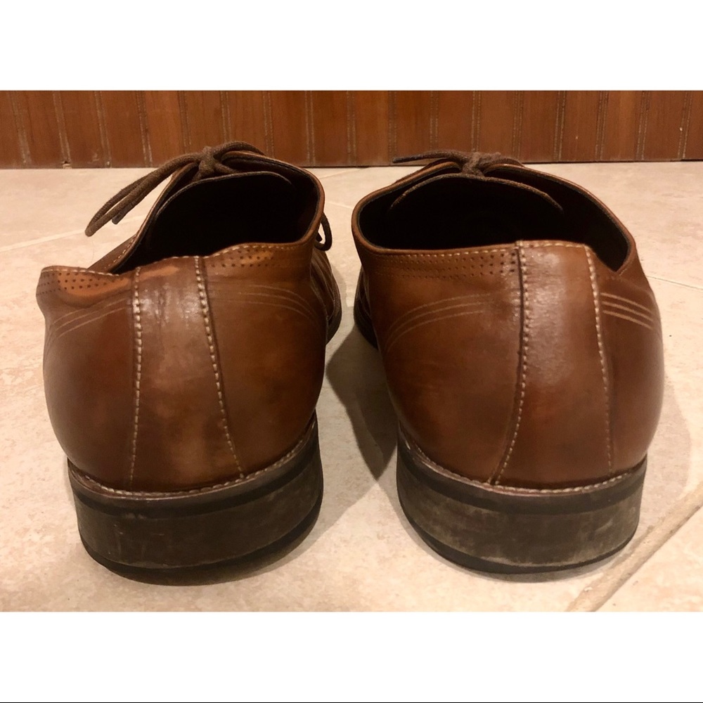 Kenneth Cole REACTION: Leather Oxfords - Picture 3 of 5
